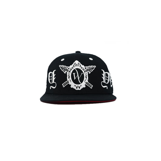 BLACK   FITTED HAT